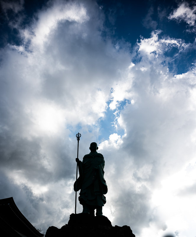 kukai monk statue against the sky